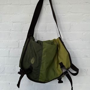 Timbuk2 Classic Messenger Bag (Green) - Medium